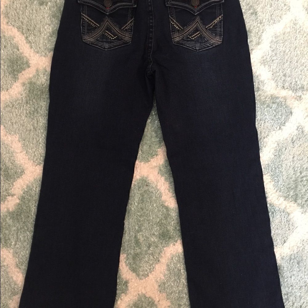 Angels Signature Bootcut Stretch! Short! - Picture 2 of 4